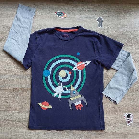 Mini Boden Other - Mini Boden space tee 9-10 years